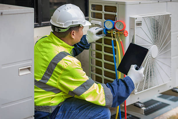 Professional Hvac technician working in Auburn, MI
